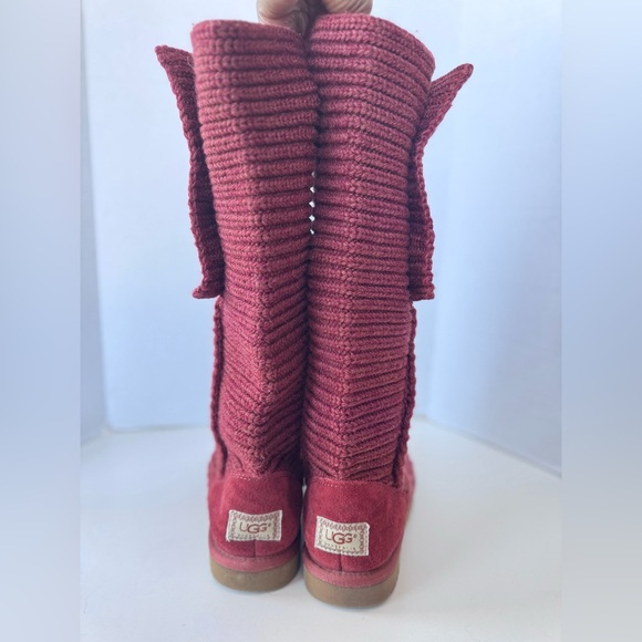 UGG Knit Sweater Classic Cardy Button Boots Casual Winter Fall Women’s Size 8 - Picture 5 of 8